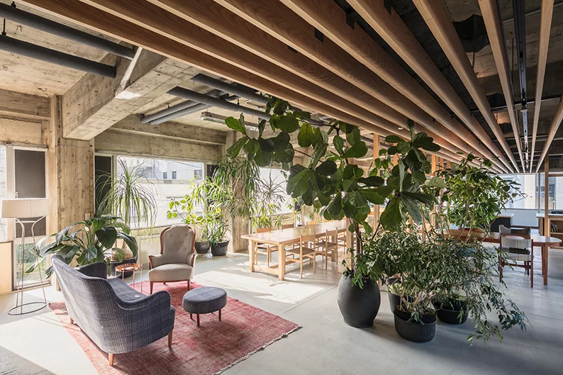  重慶辦公室裝修分享東京創意辦公室裝修效果圖